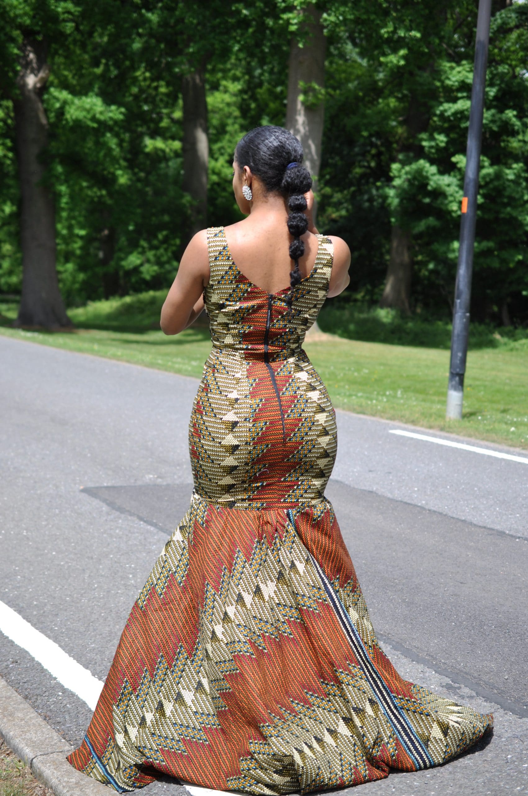 Jadore Beaded Elegant Bodycon Occassion Dress - Image 5