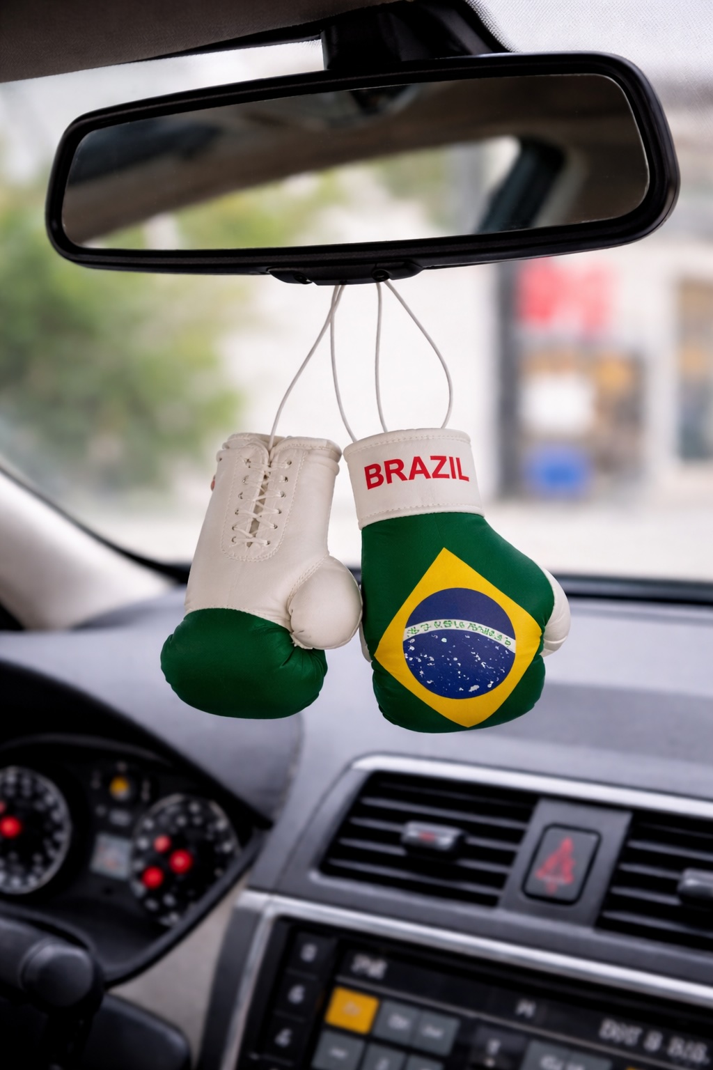 Country Flag Mini Boxing Gloves - Image 2
