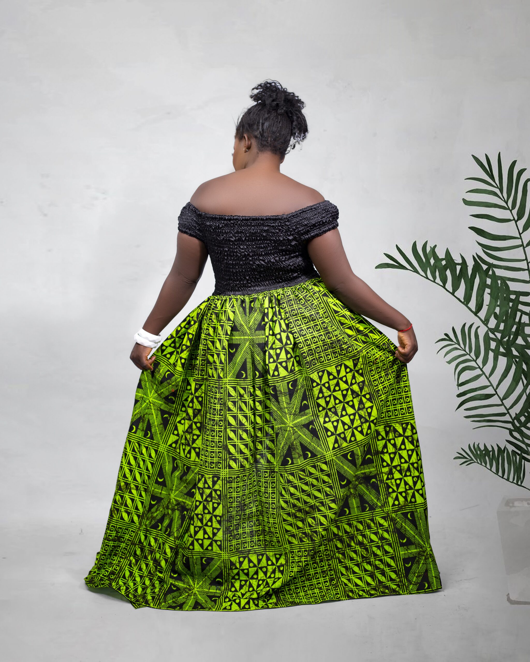 Elegant African Gown - Image 3